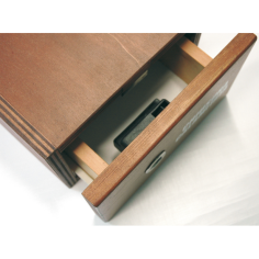 CHIUSURA IN PLASTICA DESTRA 2